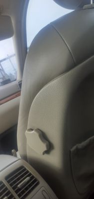 Funkcje pokręteł na siedzeniach w Mercedesie W211 - jak je obsługiwać?