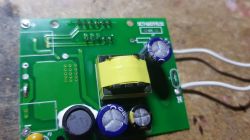 Szukam schematu do testera LED SIG-GJ2C - identyfikacja IC U1