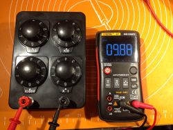 Dekada rezystorowa - druga odsłona. Próba wskazania zalet i wad sprzętu.