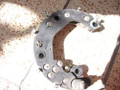 [Rover 420si '97] pulsowanie oświetlenia. Winny alternator?