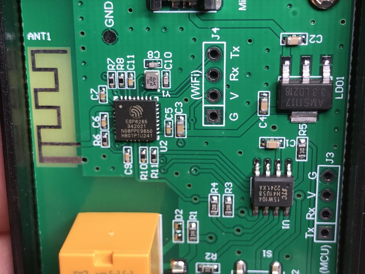 [ESP8285] SE831L intelligent garage door controller - interior, analysis