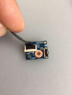HP Pavilion X360 15-br018na - nie włącza sie, uszkodzony włącznik
