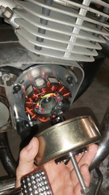 Jak ustawić zapłon CDI do WSK 175? Motocykl się dławi.