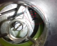 BMW e39 - jak wyjąć radio bez widocznych śrubek?