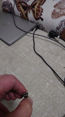 Słuchawki Sony MH750 brak mocy w połączeniu z smartfonem Xperia 1, gdzie szukać przyczyny?