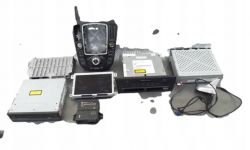 Awaria wyświetlacza MMI, radia i przycisków w Audi A4 B8 Avant 2008/2009 po zwarcie