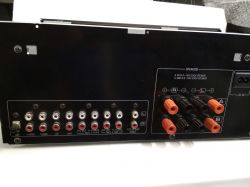 Wnętrze wzmacniacza Technics SU-V660 Wnętrze wzmacniacza Technics SU-V660
