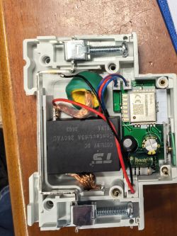 Can this AliExpress smart fuse be flashed with OpenBeken or Tasmota?
