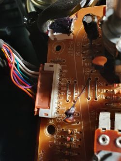 Logitech Z523 - schemat połączenia na złączu DB9
