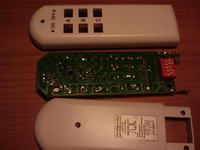 Zdalnie sterowane gniazdka elektryczne FHT-6868F - pilot rozładowuje baterie.