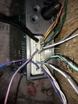 MazdaMPV, Clarion1cd- nie włącza się wyświetlacz, zapala się dioda "disc in
