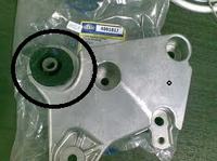 Renault Laguna II - drgania z zimnego silnika przenoszą się na kokpit...