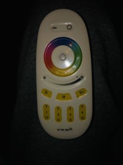 Pilot dotykowy Mi-Light - Coraz mniej łapał dotyk, teraz wcale