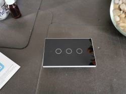 [BK7231N - CB3S] Generic Tuya Wall Switch Touch Buttons 3 Gang No Neutral with Triac Outs