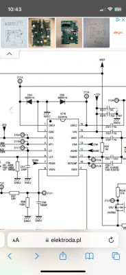 Schemat płytki elektronicznej z oznaczeniami elementów i obwodów.
