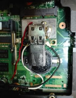 Czy w mini PCIe laptopa można zainstalować dysk z wifi? Szukam rozwiązania.