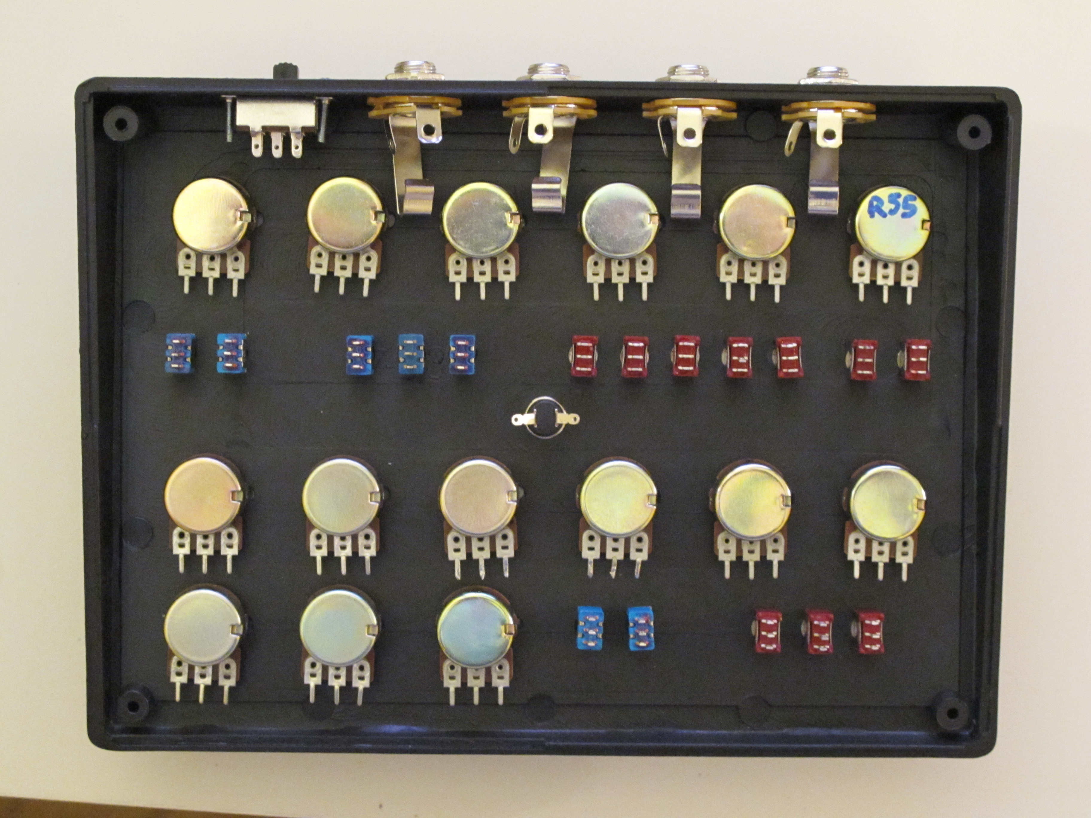 Sound Lab MiniSynth a small analog synthesizer Forum for Electronics