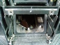 Jaką popielniczkę wybrać do VW Passat B5 FL 2000r. i co to za czerwona wtyczka?