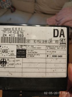 Opel vectra b 2000 - niedziałający zamek centralny