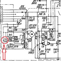 Fragment schematu elektronicznego z zaznaczonym elementem C133.