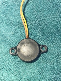 HB UH1100B - Jaką membranę piezoelektryczną kupić i jak ją wymienić?