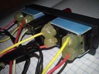 Piąta żyła (linia 3.3V) we wtyczce zasilania SATA, przeszkodą w modernizacji