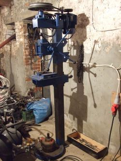 DIY metal bench lathe