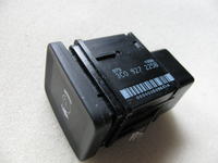Passat B6 Sedan: Locating & Accessing Handbrake Control Unit for Volkswagen