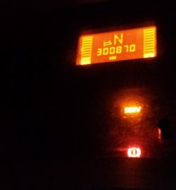 Renault Master 2006 - brak sterowania wtryskami, szukam schematu elektryki