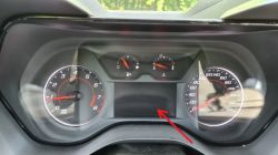CHEVROLET CAMARO 3.6 V6 z 2016 - Problem z monitorem, licznikiem