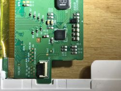 Drugie życie LEDów z pod¶wietlenia matrycy LCD oraz wnętrze tej matrycy Drugie życie LEDów z pod¶wietlenia matrycy LCD oraz wnętrze tej matrycy