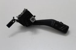 VW GOLF V - Brak wycieraczek przednich (przy sprysku działają)