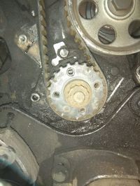 Passat 1.9tdi AFN - Can the shaft seal be replaced from the outside?
