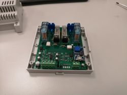 Przekaźnik hybrydowy 10A 230V moduł dwukanałowy - Prototyp. Przekaźnik hybrydowy 10A 230V moduł dwukanałowy - Prototyp.