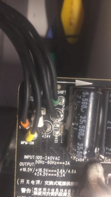 Mac LED Cinema Display 24" - nie widzę obrazu na monitorze z komputera