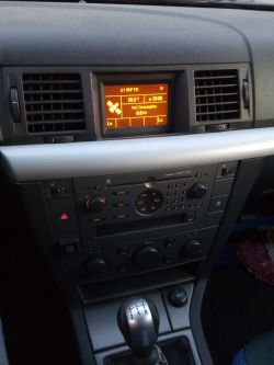 Opel Vectra C przedlift: Montaż wyświetlacza CID, blokada po 10s, eeprom, CarPass, OP-COM