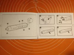 Ilustracje z instrukcji obsługi wkrętaka elektrycznego WORX.