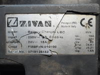 Ładowarka ZIVAN UBC BC1 24V15A - podłączenie i uruchomienie Ładowarka ZIVAN UBC BC1 24V15A - podłączenie i uruchomienie