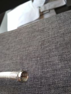 LG 49UJ634V - podłączenie tv do gniazda w ścianie
