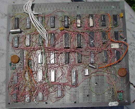Chaos komputer, 8 bitowy procesor 2650. Chaos komputer, 8 bitowy procesor 2650.