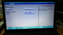 Toshiba Satellite L875-10E - Nie bootuje ani z DVD ani z USB