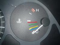 Fiat Palio 1.2 8V - Wskaźnik temperatury nie opada po wyłączeniu silnika