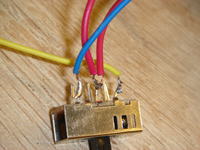 Paralizator latarka Police 75W - jak podłączyć urwany przewód?