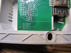 Circuit Board in Cozylife DS-1211AN Wall Switch Close-up of a circuit board in a Cozylife DS-1211AN three-way wall switch.