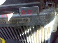 Który pin w SAGEM SAFIR (35 pinów) podaje info o spalaniu w Renault?