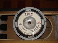 Jaki głośnik 300mm do skrzyni z wzmacniaczem Crunch GTX 2400 do 200zł?