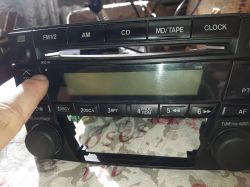 MazdaMPV, Clarion1cd- nie włącza się wyświetlacz, zapala się dioda "disc in