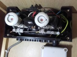 Instalacja w przyczepie kempingowej Instalacja w przyczepie kempingowej
