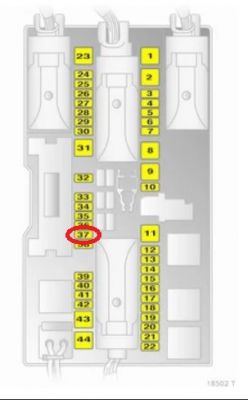 opel Zafira B - UEQ lampki wnętrza nie gasną po 15 minutach po zamknięciu