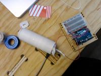 Pojemnościowy czujnik poziomu cieczy DIY